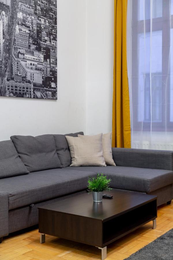 Dowtown Home In The Gozsdu Garden Budapest Exterior foto